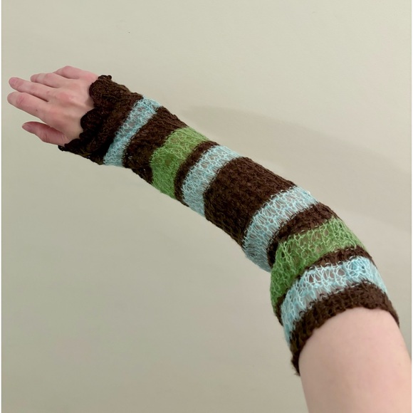 2 for $10 🔥 Y2K Arm Warmers - Picture 3 of 3